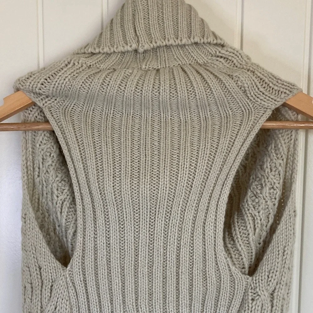Cozy Cable Knit Turtleneck‎ Dog Sweater Cream Size Large Winter Fisherman